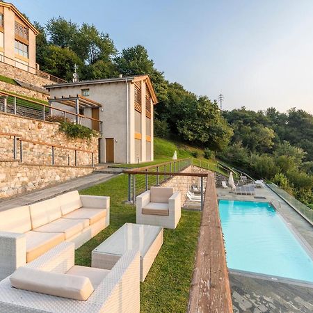 Beautiful Poolside And Stunning Lake View Gardenia Bellano Bagian luar foto